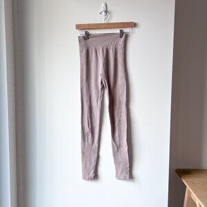 FILIPPA K - Blush pink yoga set